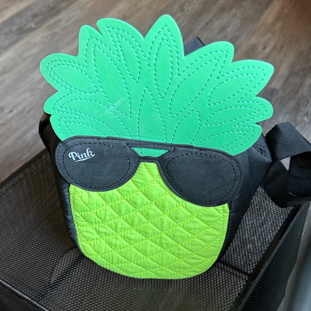 PINK Victoria's Secret Neon Green Cool Pineapple Lunch Bag Beach Cooler